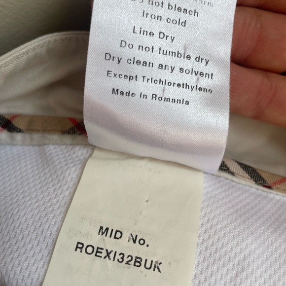 Burberry Golf Skort with Check Trim - Picture 6 of 9